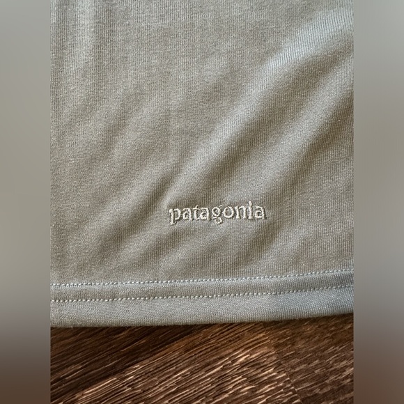 NWT- Men’s Small Patagonia Capilene Midweight Crew Baselayer Long Sleeve Shirt - Picture 5 of 5